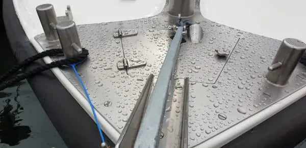 Nanotech SST Speed Guard Marine 500ml - marine ceramic coating spray for UV and saltwater protection.